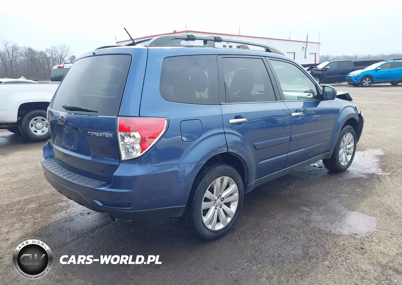 2012 Subaru Forester 2.5X Limited VIN:JF2SHBEC4CH435417 - 4