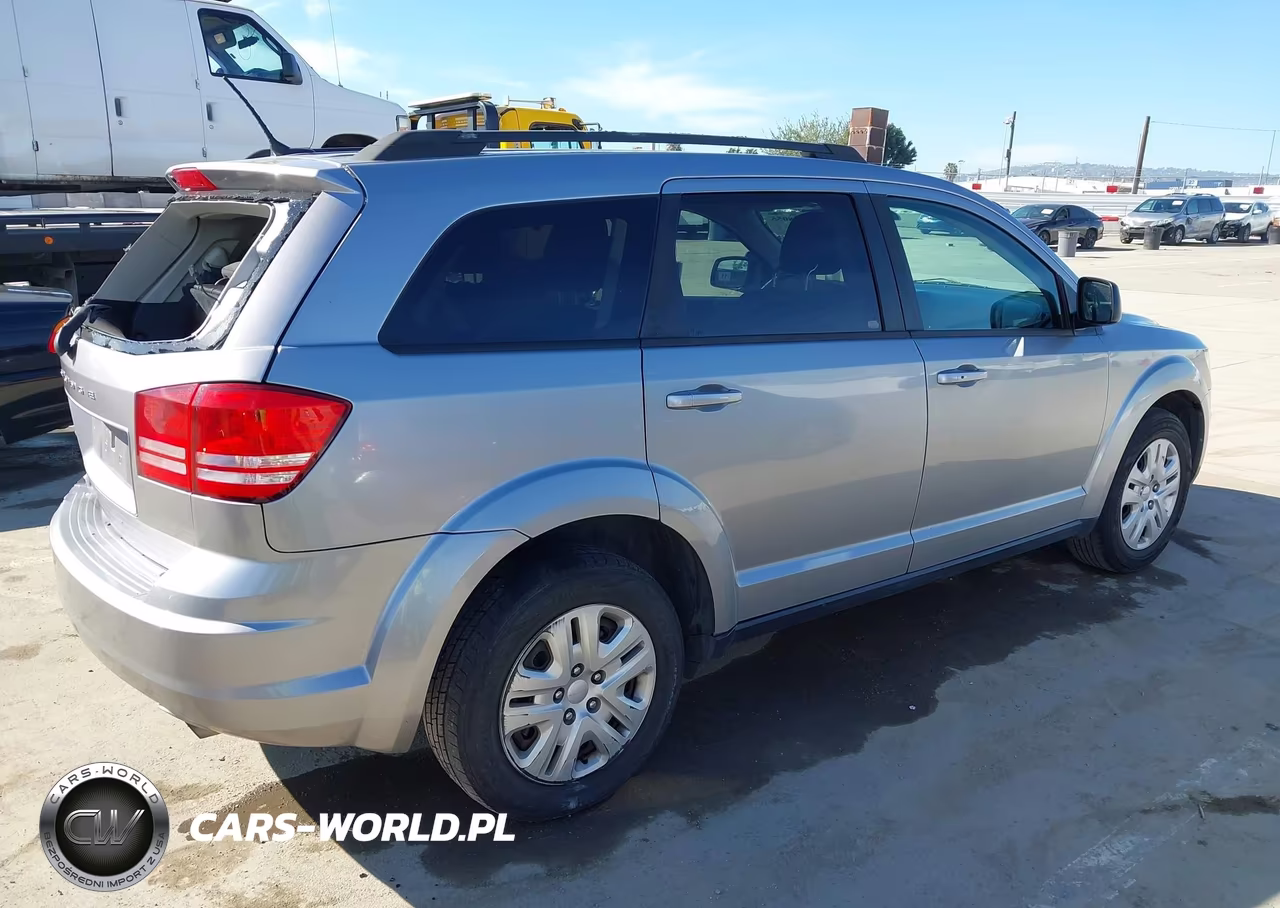 2018 Dodge Journey Se VIN:3C4PDCAB2JT375574 - 4