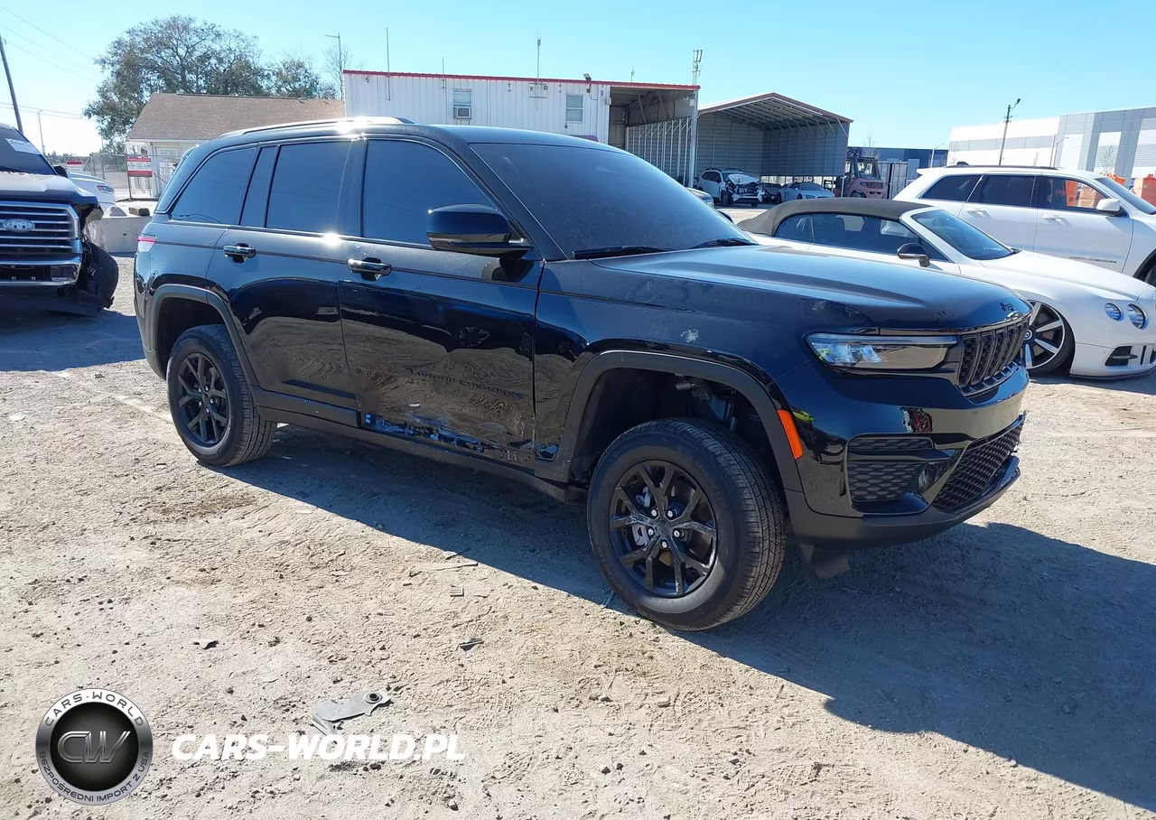 2025 Jeep Grand Cherokee Altitude 4X2