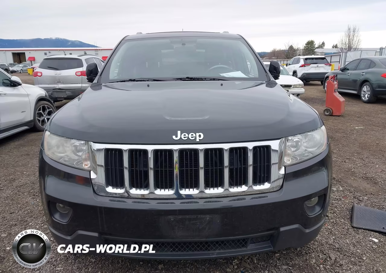 2011 Jeep Grand Cherokee Laredo VIN:1J4RR4GG4BC585748 - 6
