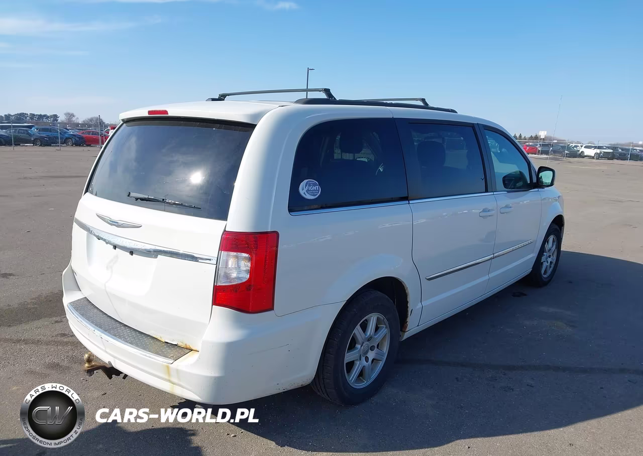 2012 Chrysler Town & Country Touring VIN:2C4RC1BG0CR240156 - 4