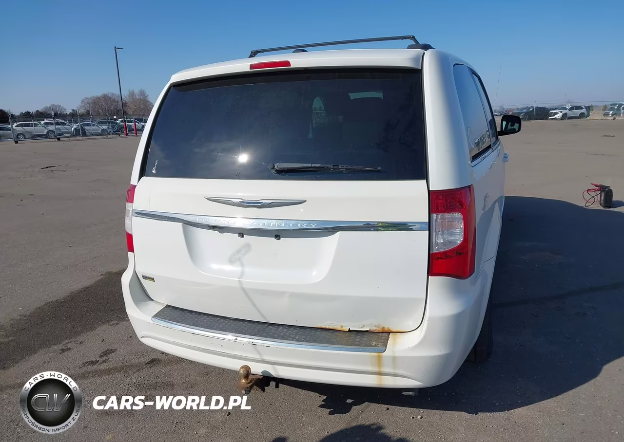 2012 Chrysler Town & Country Touring VIN:2C4RC1BG0CR240156 - 6