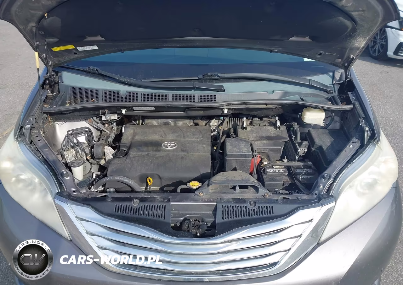 2011 Toyota Sienna Limited VIN:5TDDK3DC7BS019405 - 10
