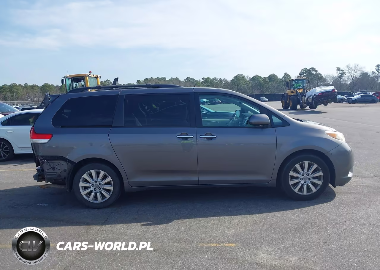 2011 Toyota Sienna Limited VIN:5TDDK3DC7BS019405 - 14