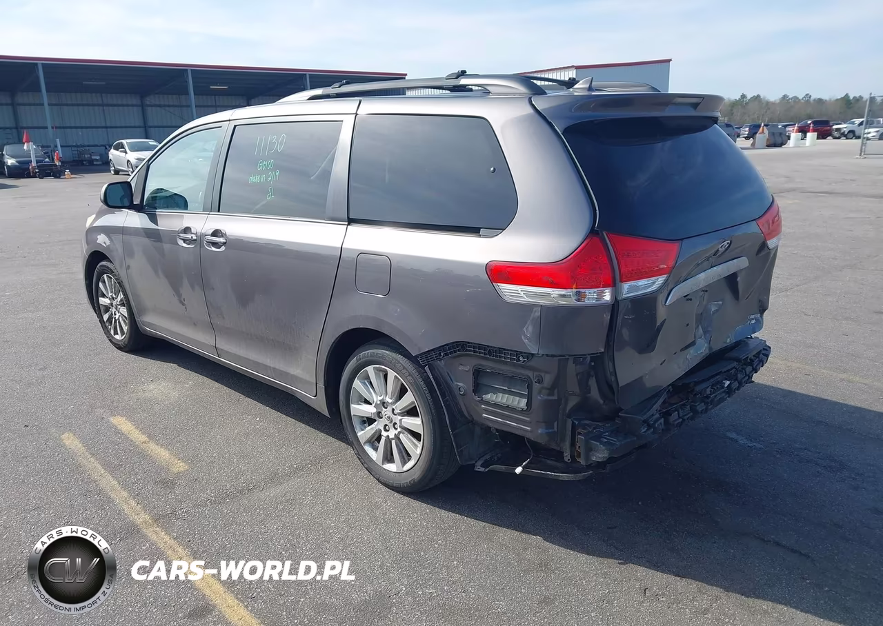2011 Toyota Sienna Limited VIN:5TDDK3DC7BS019405 - 3