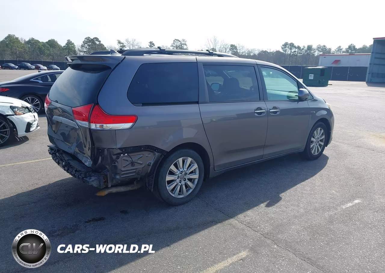 2011 Toyota Sienna Limited VIN:5TDDK3DC7BS019405 - 4