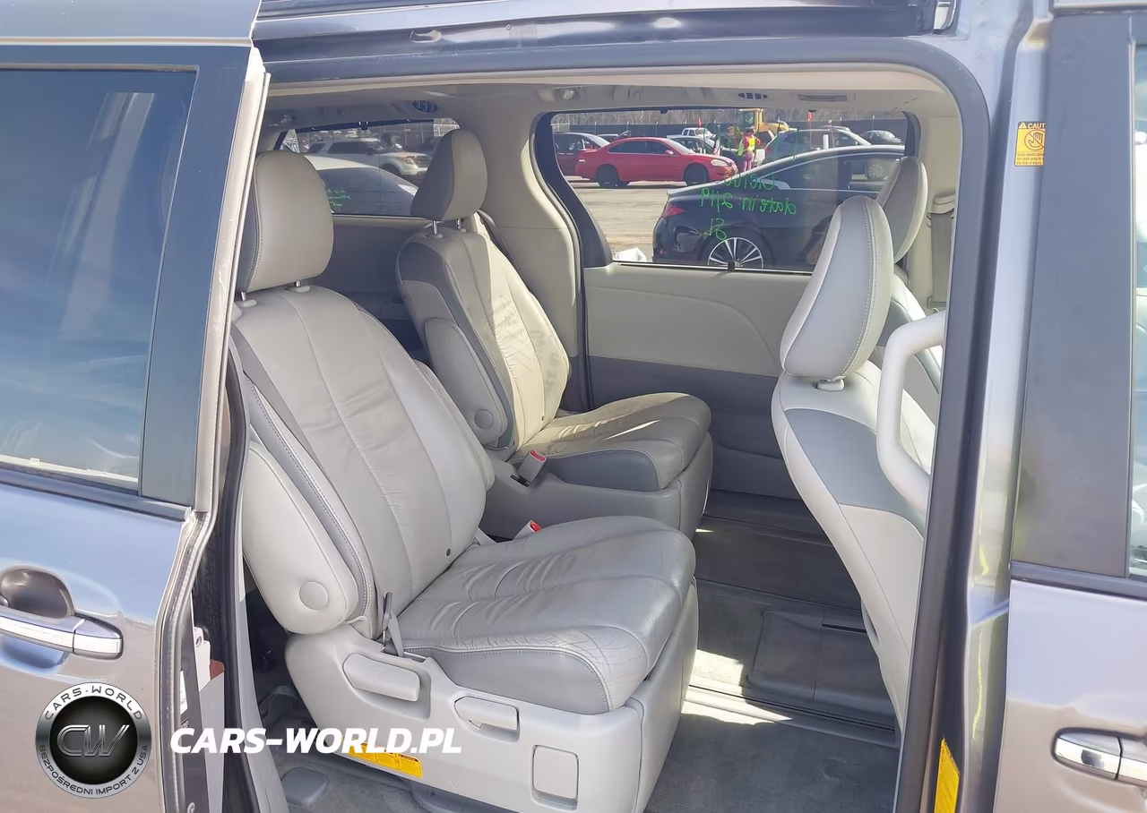 2011 Toyota Sienna Limited VIN:5TDDK3DC7BS019405 - 8