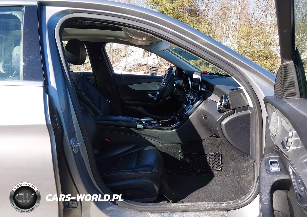 2016 Mercedes-Benz C 300 4Matic VIN:55SWF4KBXGU107999 - 5