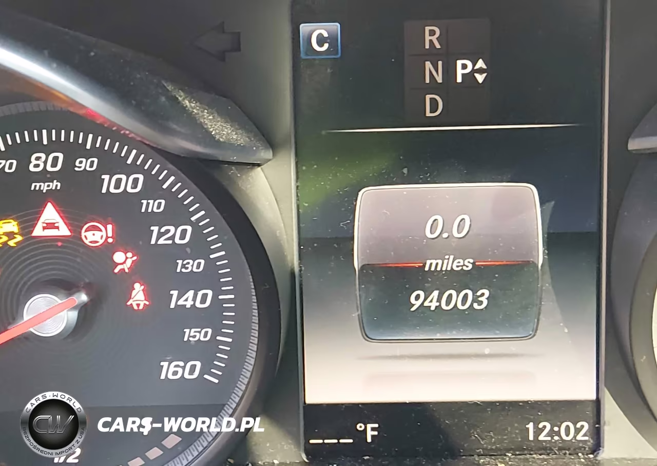 2016 Mercedes-Benz C 300 4Matic VIN:55SWF4KBXGU107999 - 7