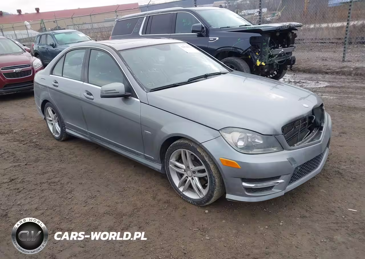 2012 Mercedes-Benz C 250 Luxury-Sport