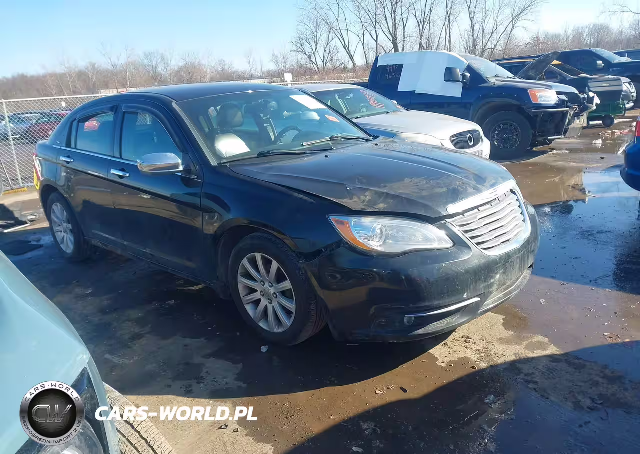 2013 Chrysler 200 Limited