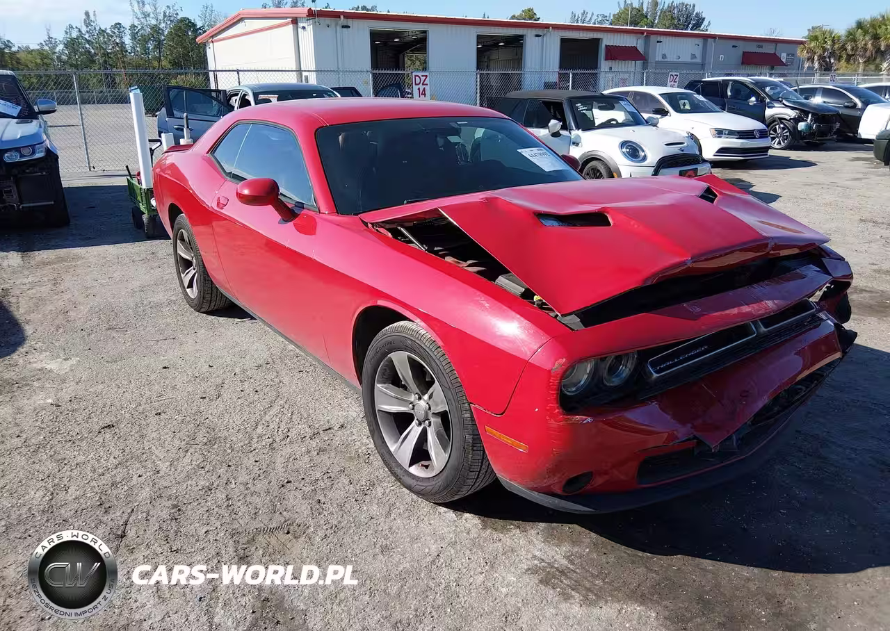 2015 Dodge Challenger Sxt
