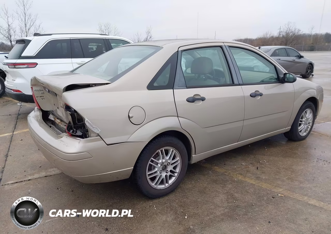 2007 Ford Focus S-Se-Ses VIN:1FAFP34N17W268534 - 4