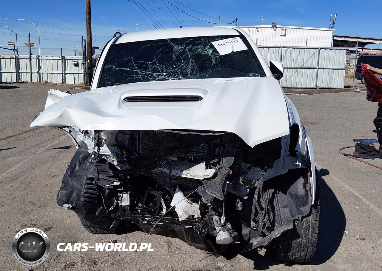 2020 Toyota Tacoma Trd Sport VIN:3TMCZ5AN0LM325498 - 12