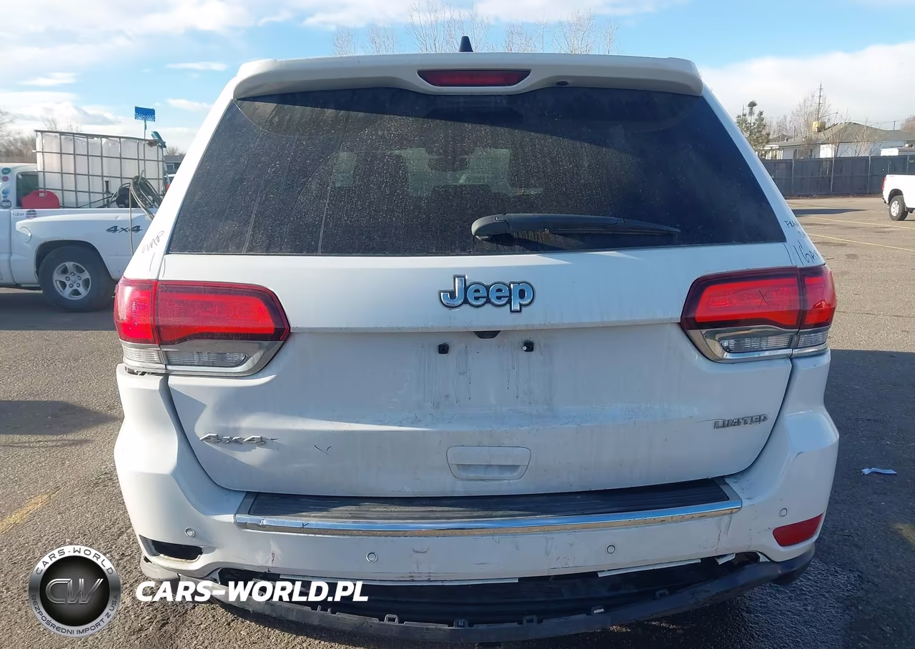 2021 Jeep Grand Cherokee Limited 4X4 VIN:1C4RJFBG9MC645428 - 17