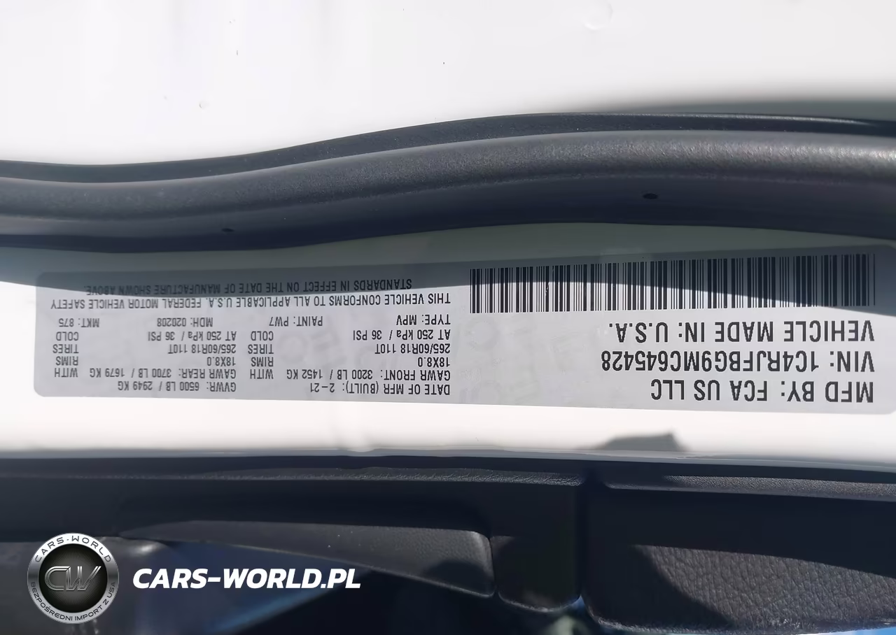 2021 Jeep Grand Cherokee Limited 4X4 VIN:1C4RJFBG9MC645428 - 9
