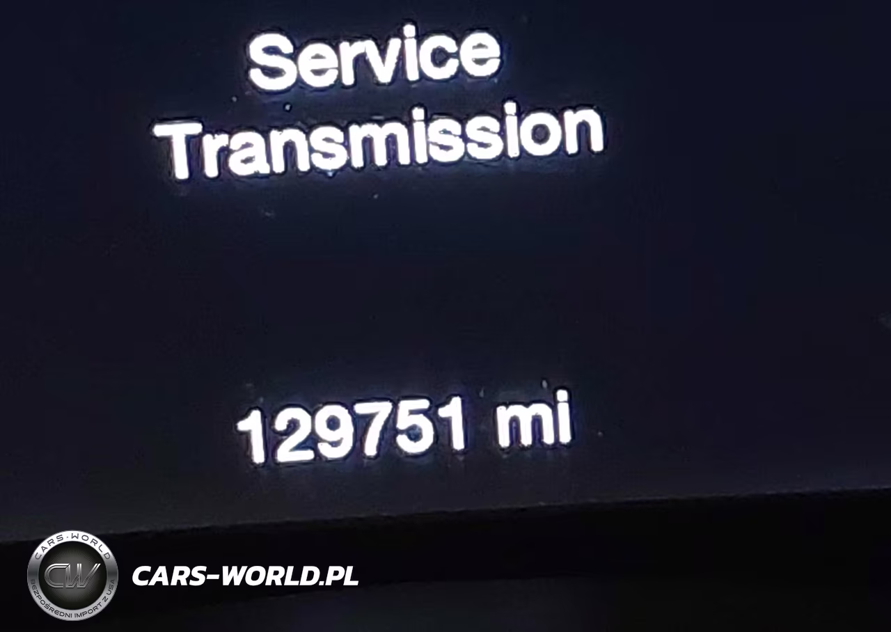 2018 Jeep Grand Cherokee Altitude 4X4 VIN:1C4RJFAG2JC211199 - 16
