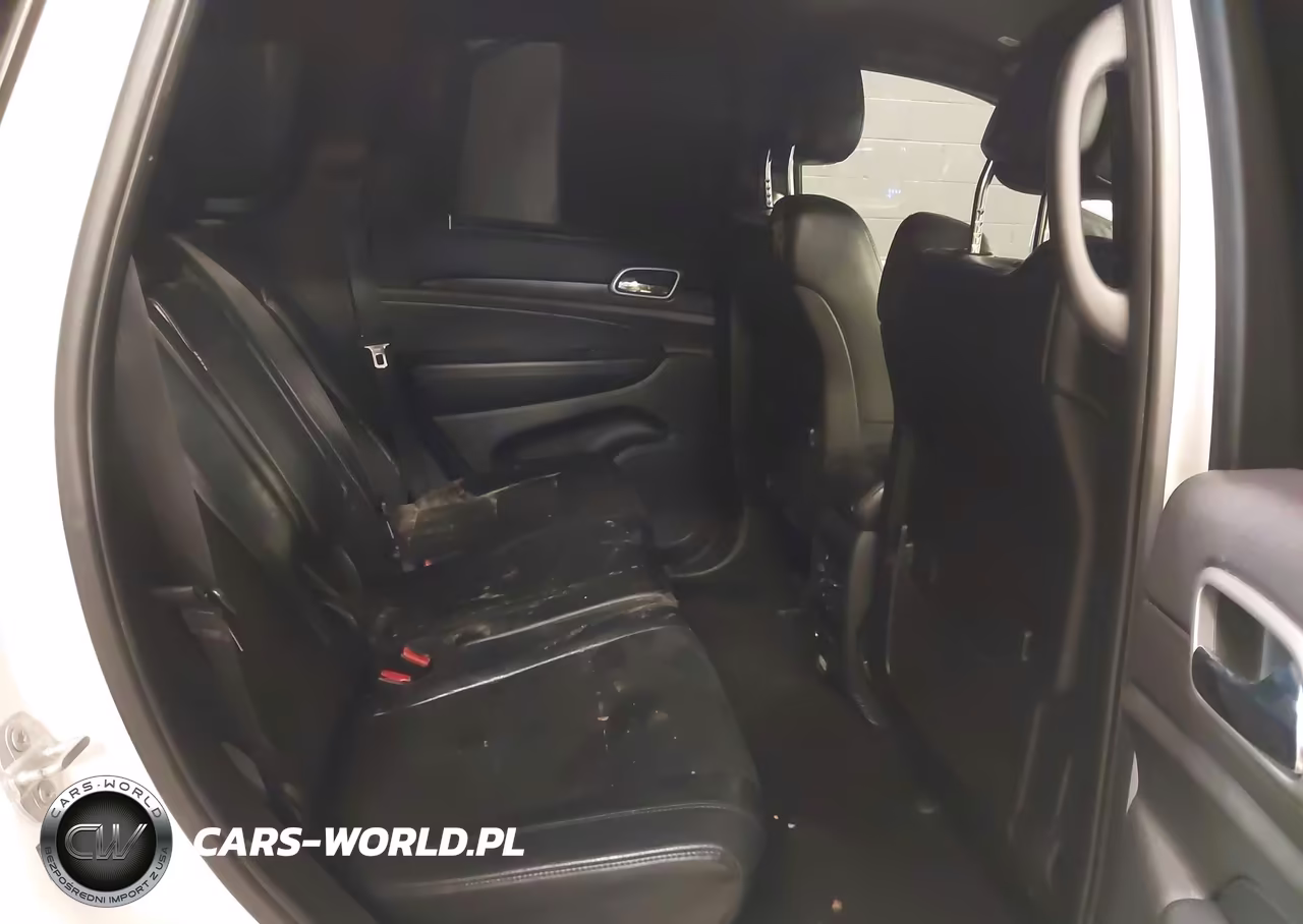 2018 Jeep Grand Cherokee Altitude 4X4 VIN:1C4RJFAG2JC211199 - 8