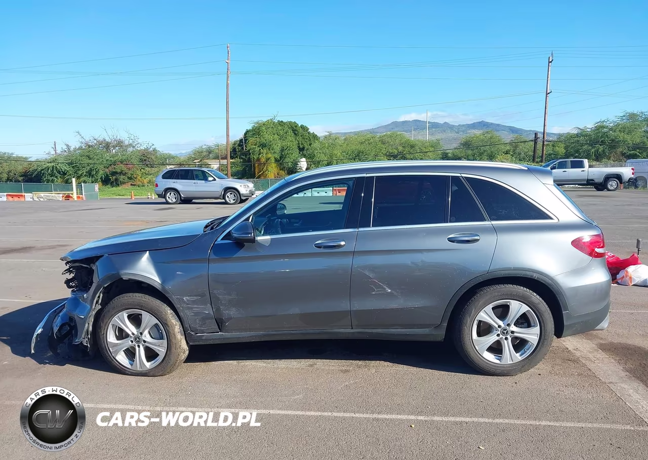 2018 Mercedes-Benz Glc 300 4Matic VIN:WDC0G4KB6JV033603 - 14