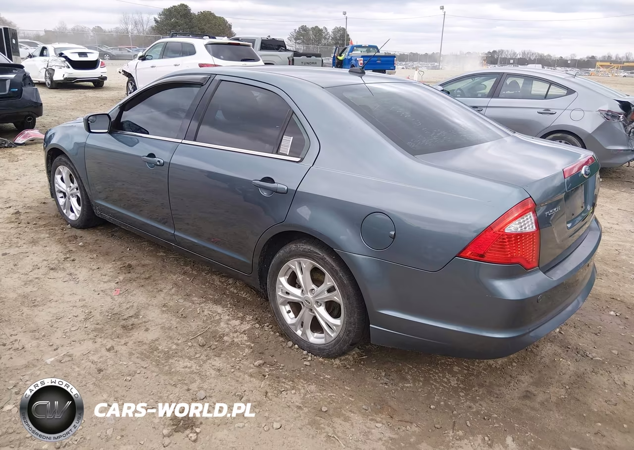 2012 Ford Fusion Se VIN:3FAHP0HA1CR267301 - 3
