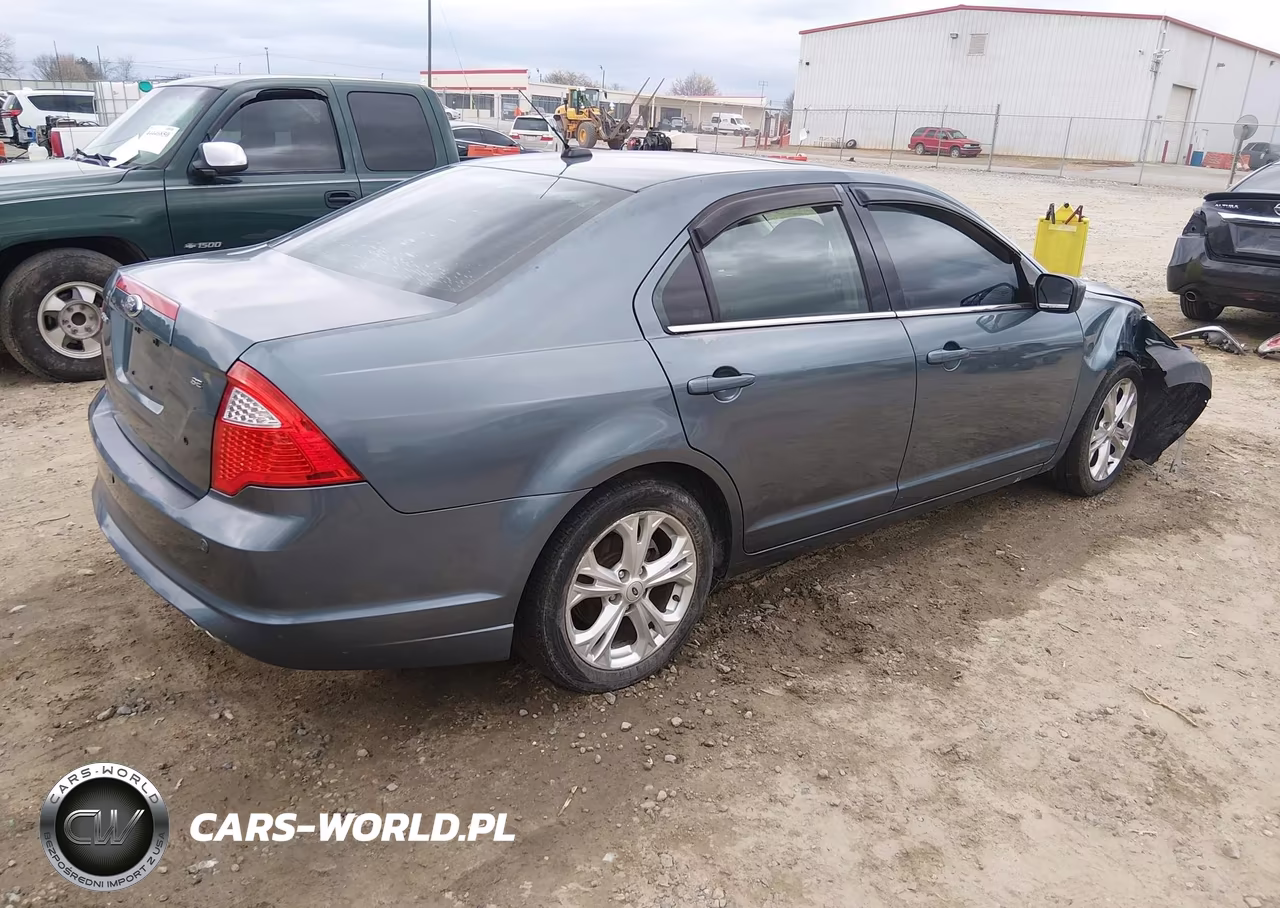 2012 Ford Fusion Se VIN:3FAHP0HA1CR267301 - 4