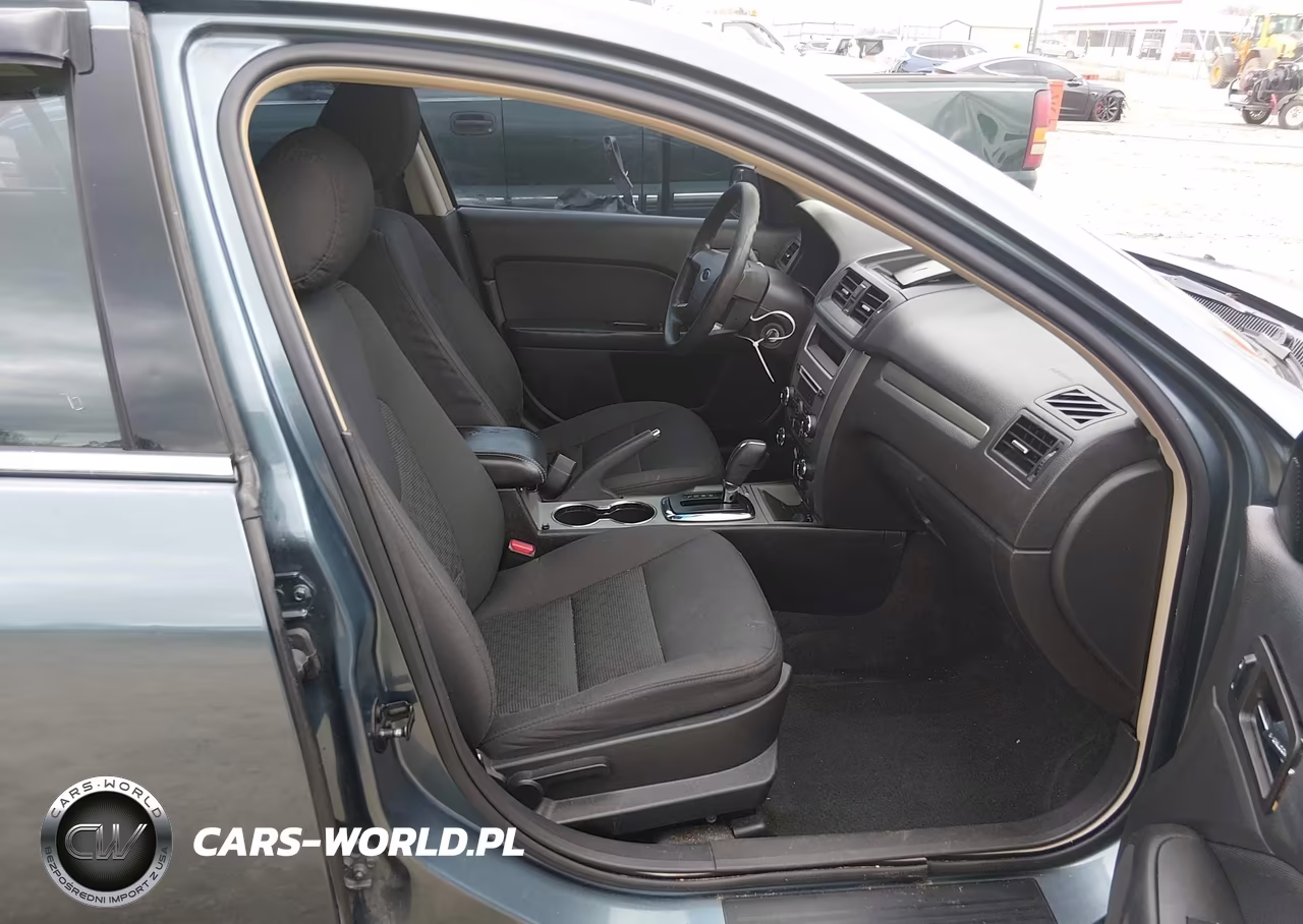 2012 Ford Fusion Se VIN:3FAHP0HA1CR267301 - 5
