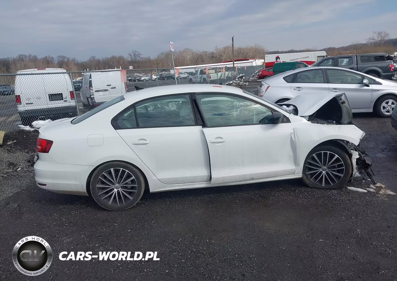 2015 Volkswagen Jetta 1.8T Sport VIN:3VWD17AJ3FM219908 - 13
