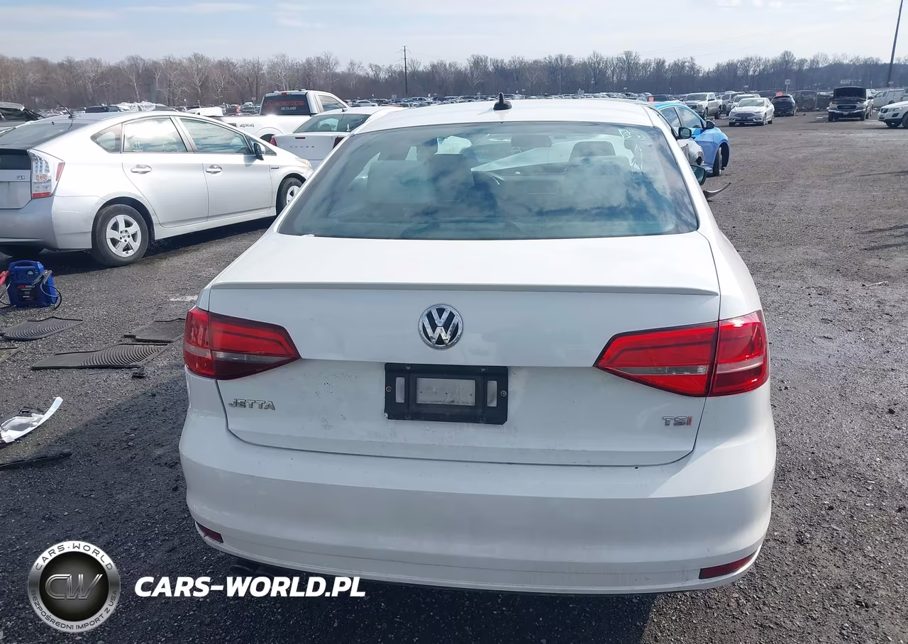 2015 Volkswagen Jetta 1.8T Sport VIN:3VWD17AJ3FM219908 - 16