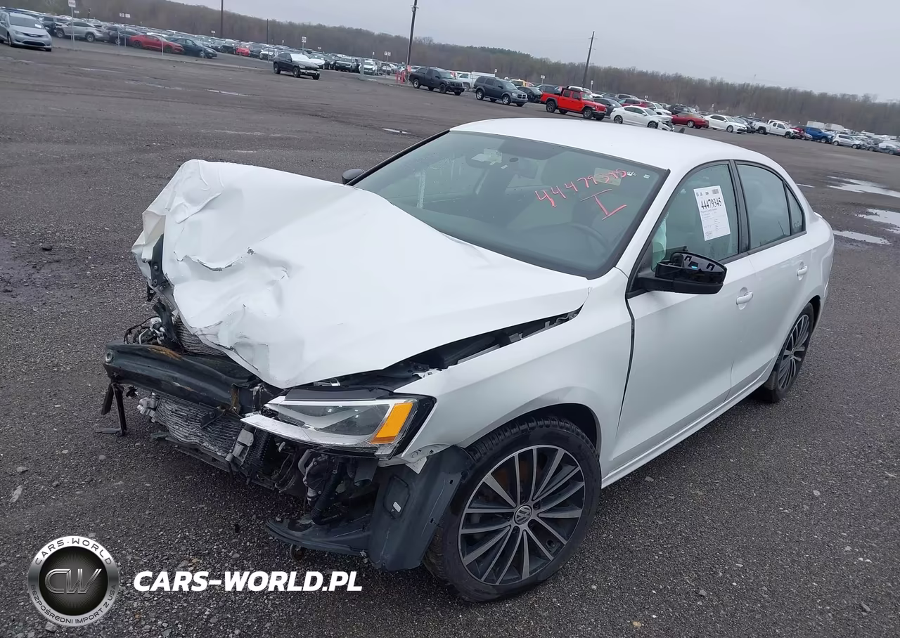 2015 Volkswagen Jetta 1.8T Sport VIN:3VWD17AJ3FM219908 - 2