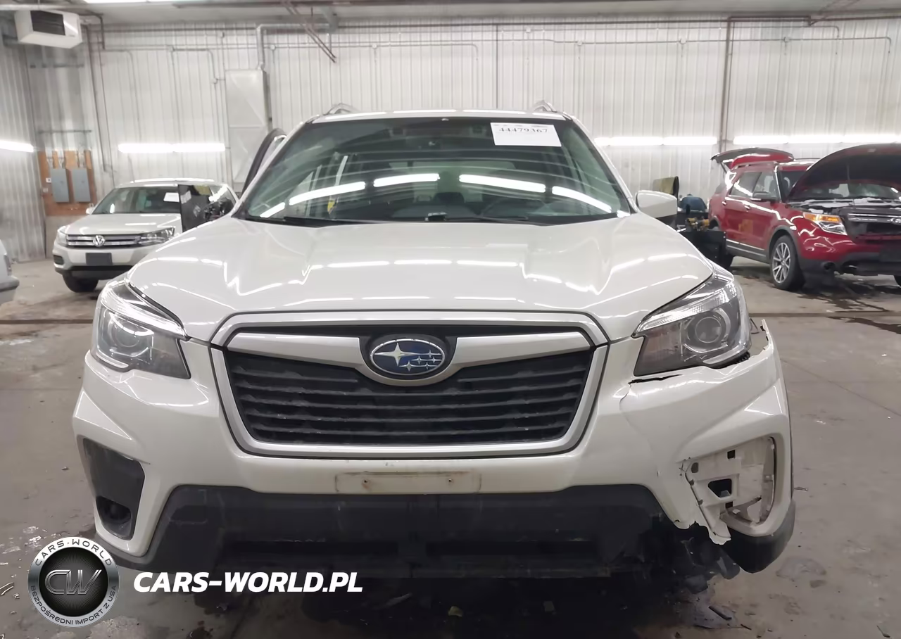 2019 Subaru Forester Premium VIN:JF2SKAEC8KH464025 - 13