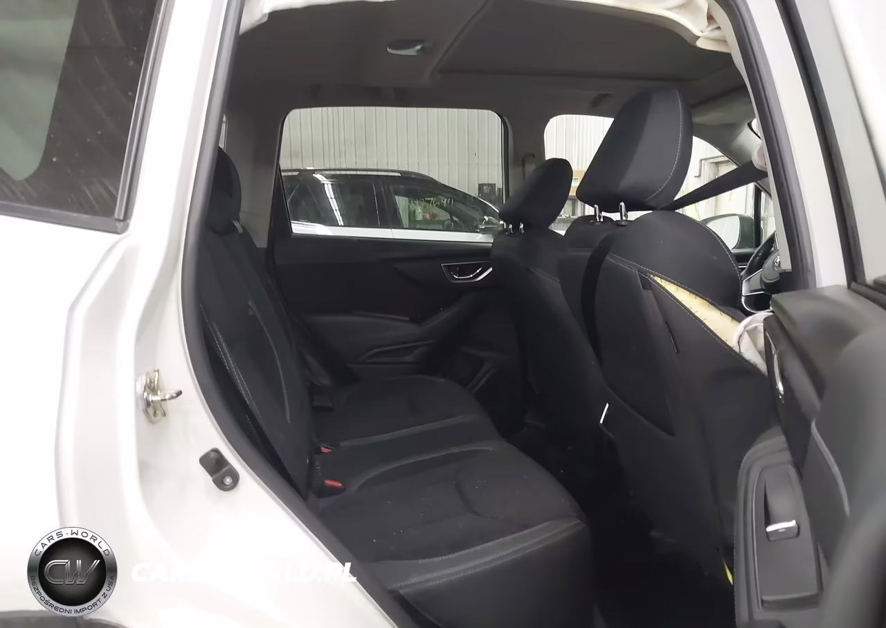 2019 Subaru Forester Premium VIN:JF2SKAEC8KH464025 - 8