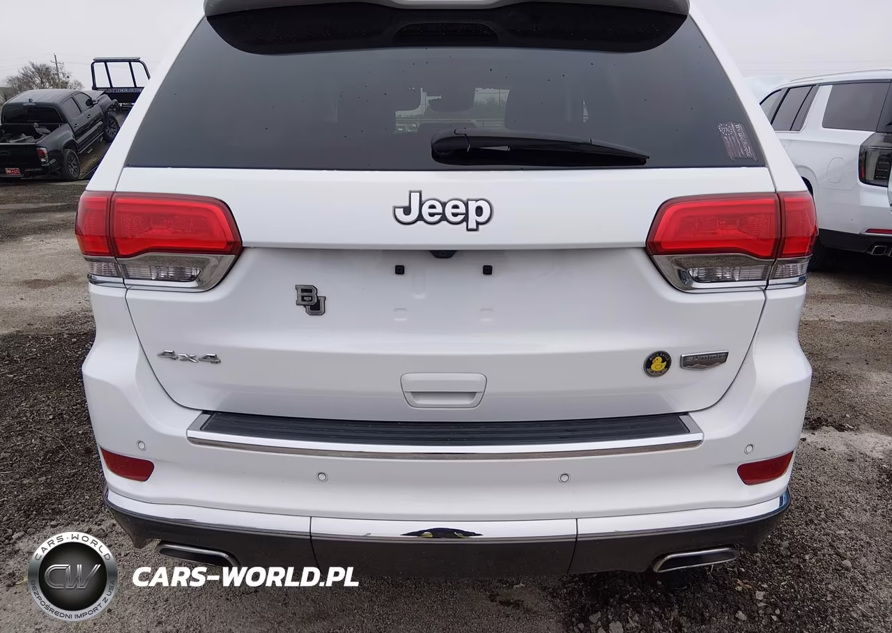 2019 Jeep Grand Cherokee Summit 4X4 VIN:1C4RJFJG8KC557842 - 16