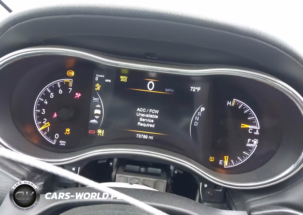 2019 Jeep Grand Cherokee Summit 4X4 VIN:1C4RJFJG8KC557842 - 7