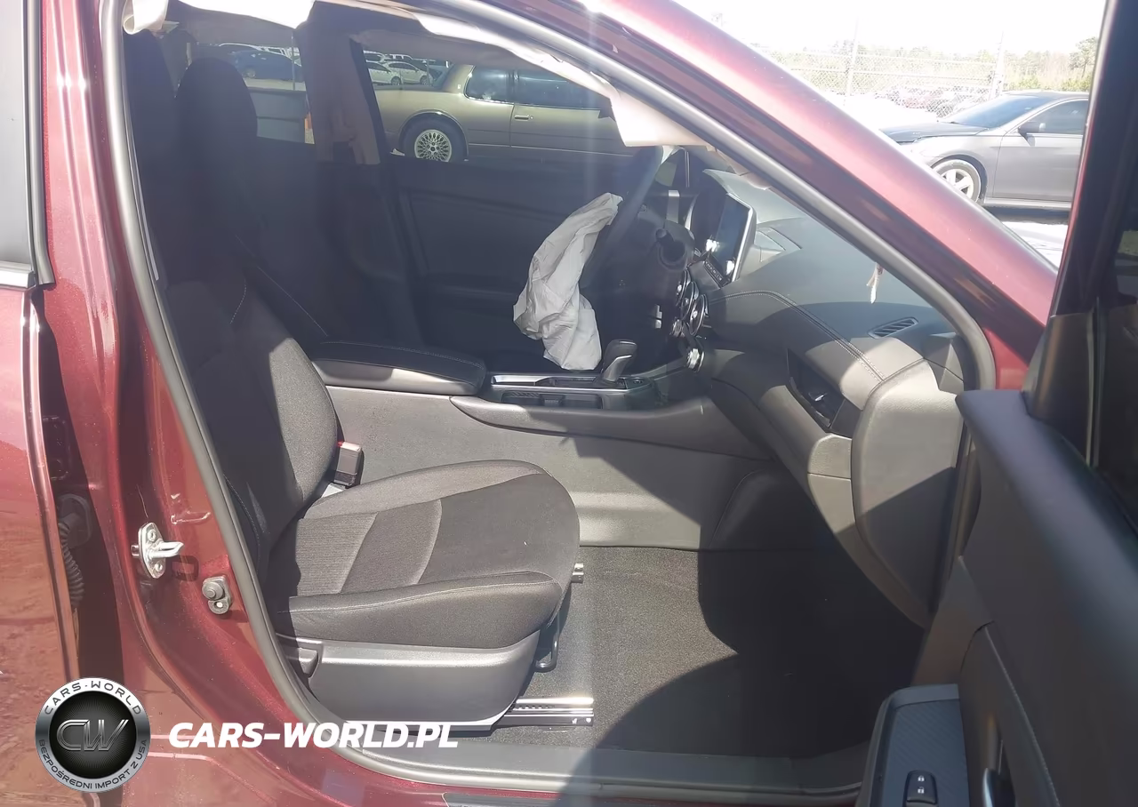 2025 Nissan Sentra Sv VIN:3N1AB8CV5SY316137 - 5