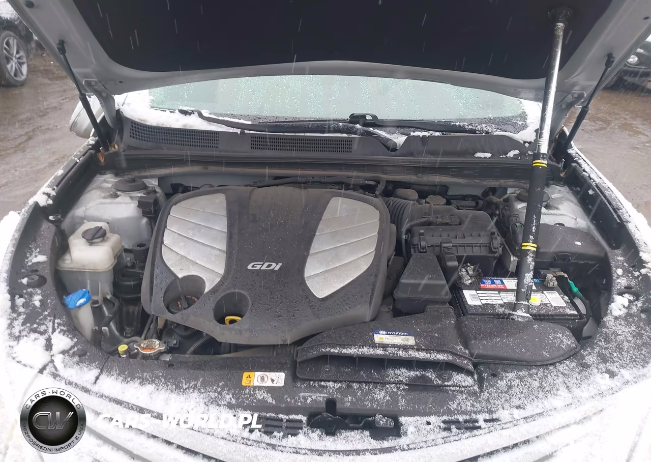 2016 Hyundai Azera VIN:KMHFG4JG8GA561863 - 10