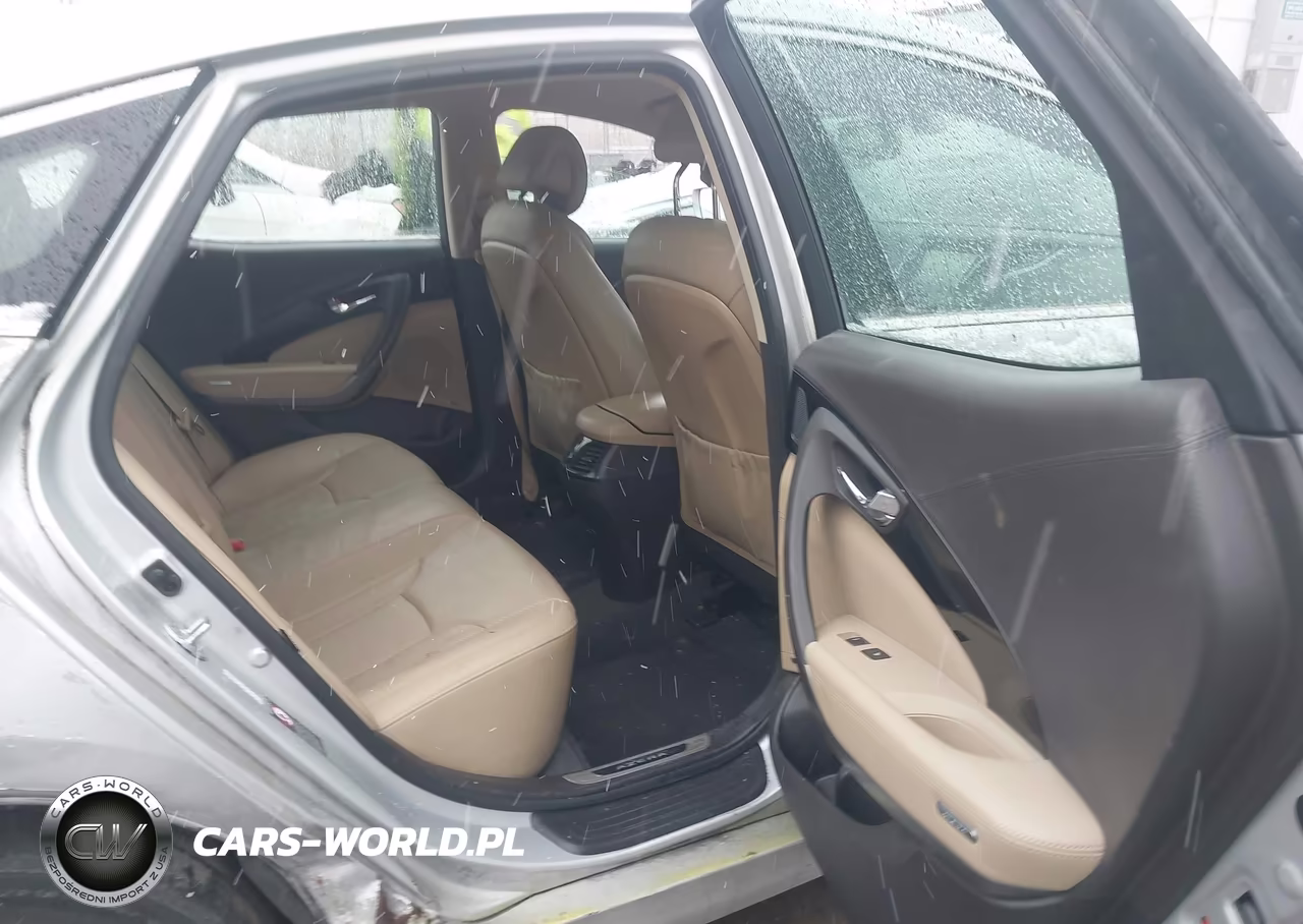 2016 Hyundai Azera VIN:KMHFG4JG8GA561863 - 8