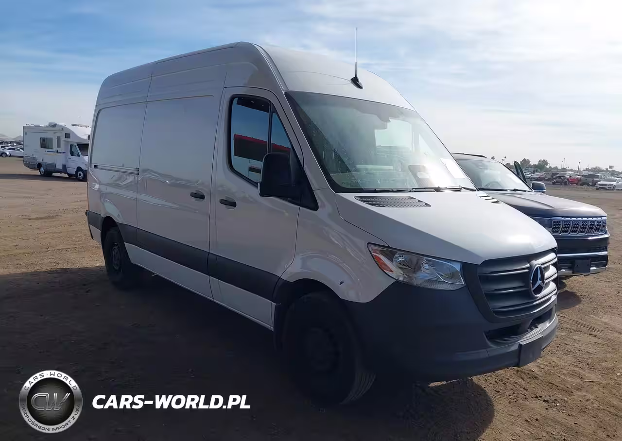 2025 Mercedes-Benz Sprinter 2500 Standard Roof 4-Cyl Diesel
