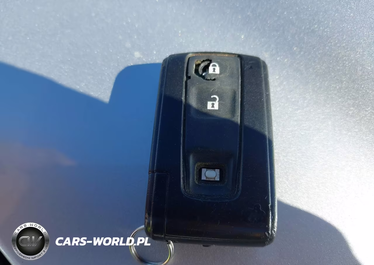 2007 Toyota Prius VIN:JTDKB20U477556735 - 11