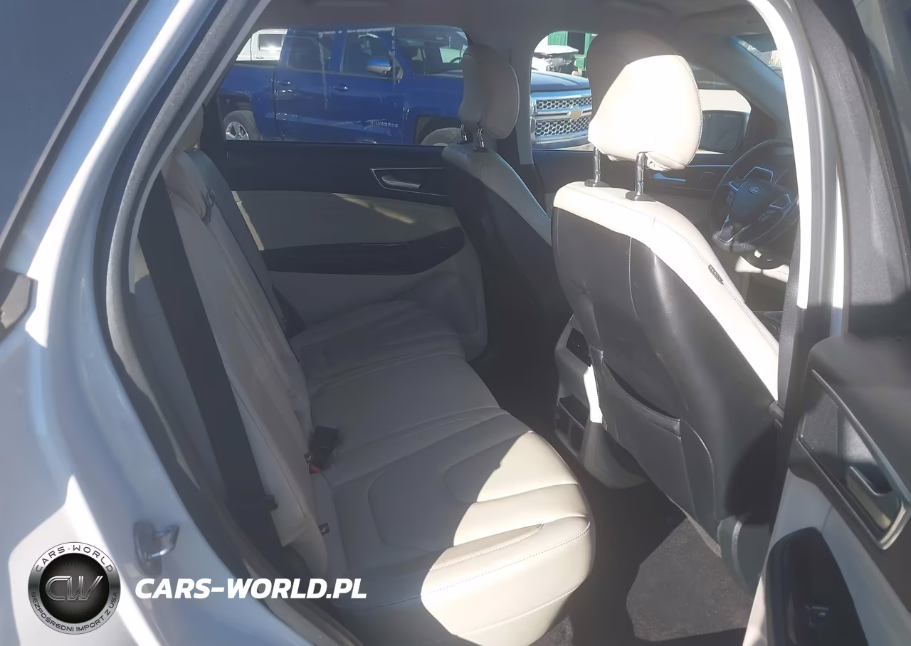 2018 Ford Edge Titanium VIN:2FMPK3K96JBB10133 - 8