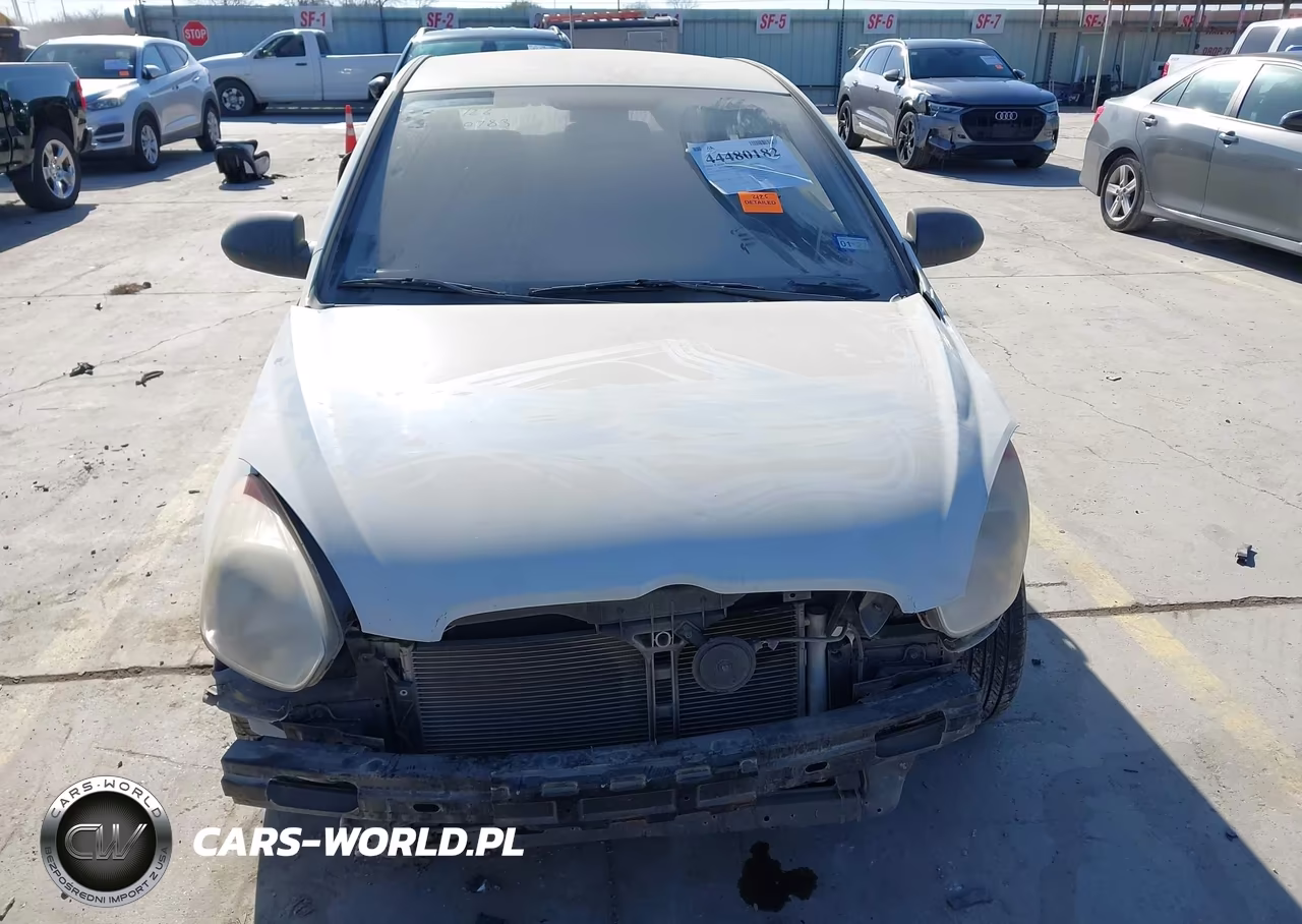 2009 Hyundai Accent Gs VIN:KMHCM36CX9U111239 - 12