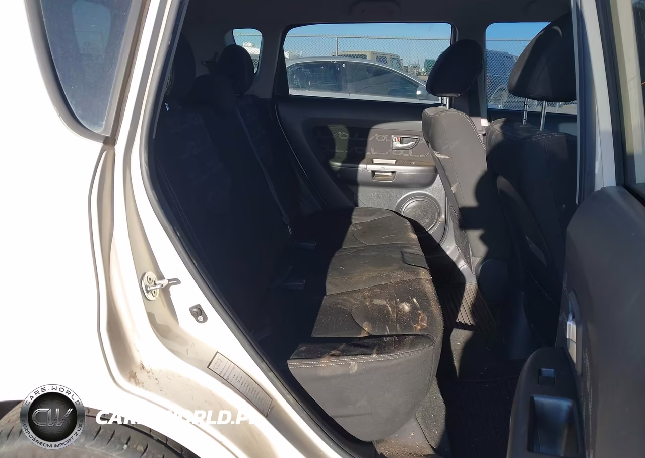 2013 Kia Soul + VIN:KNDJT2A68D7521751 - 8