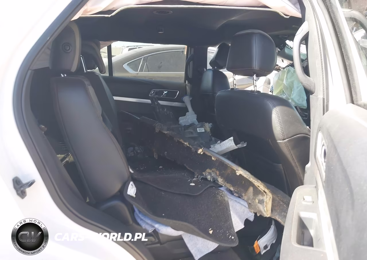 2017 Ford Explorer Xlt VIN:1FM5K7D84HGD85747 - 8