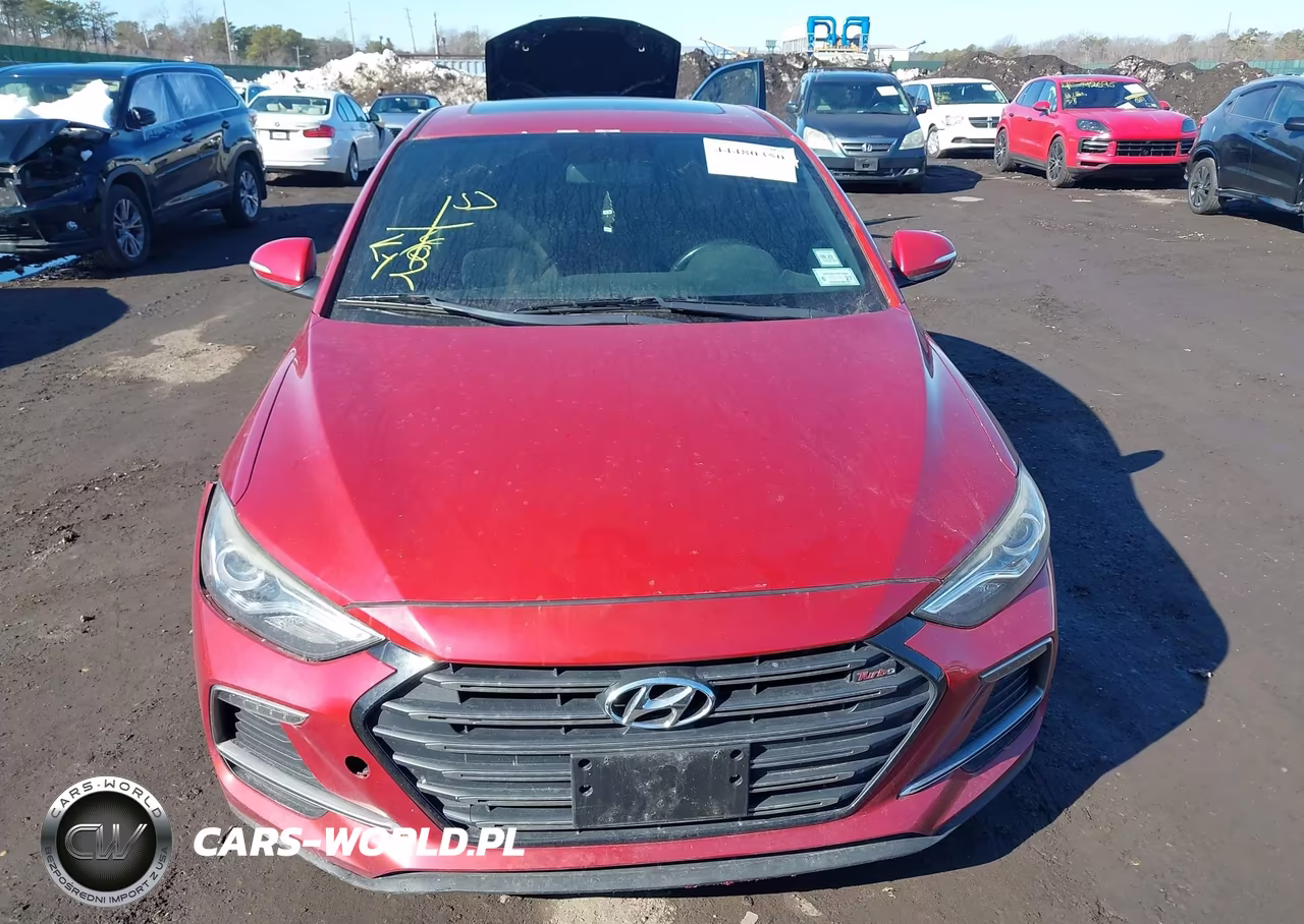 2018 Hyundai Elantra Sport VIN:KMHD04LB1JU586221 - 12