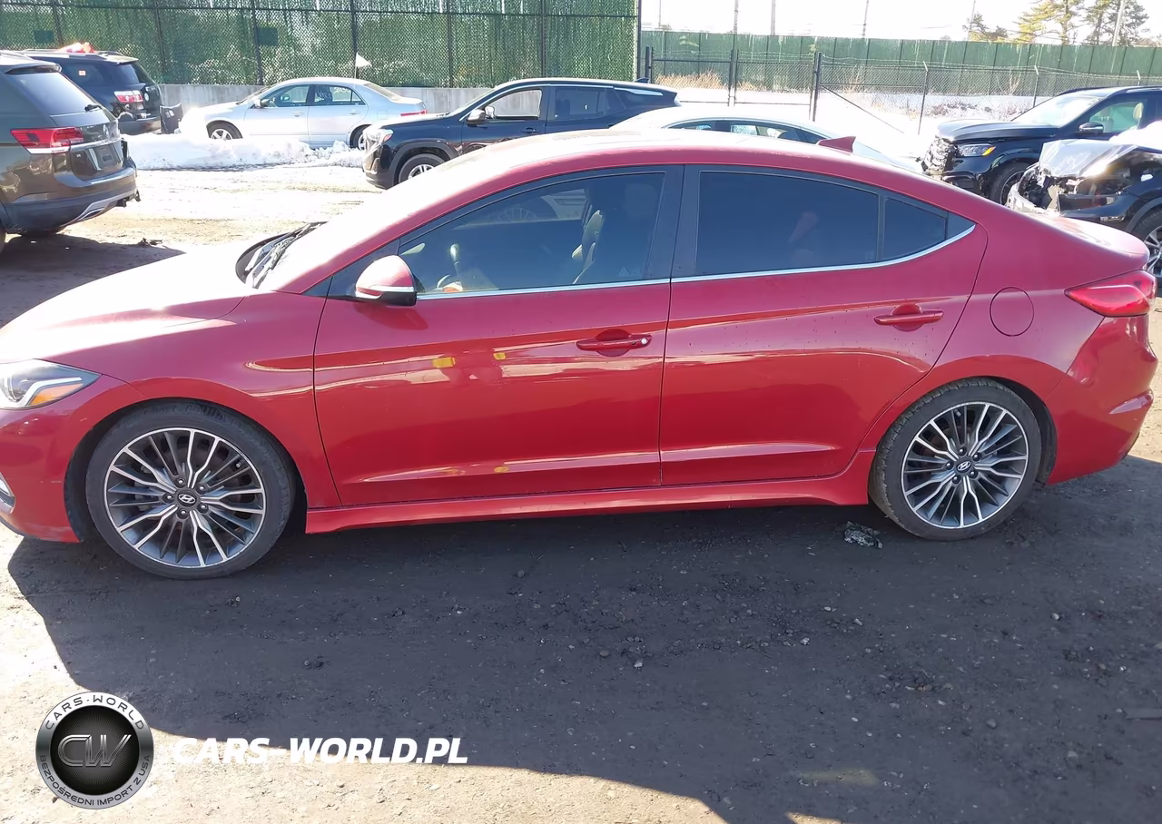 2018 Hyundai Elantra Sport VIN:KMHD04LB1JU586221 - 14