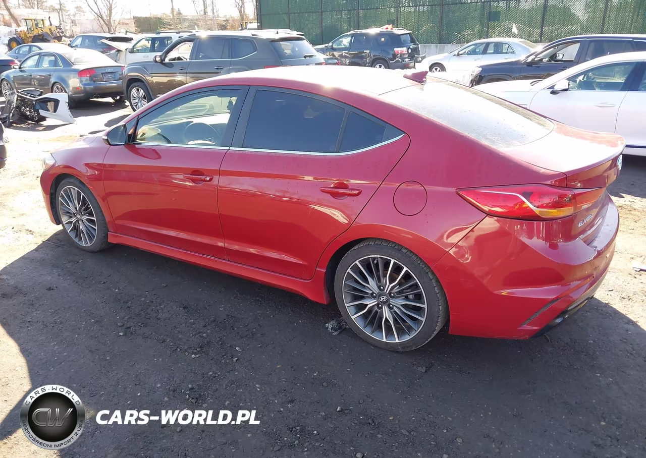 2018 Hyundai Elantra Sport VIN:KMHD04LB1JU586221 - 3