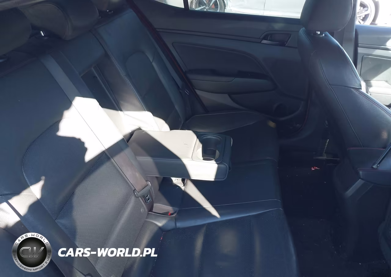 2018 Hyundai Elantra Sport VIN:KMHD04LB1JU586221 - 8