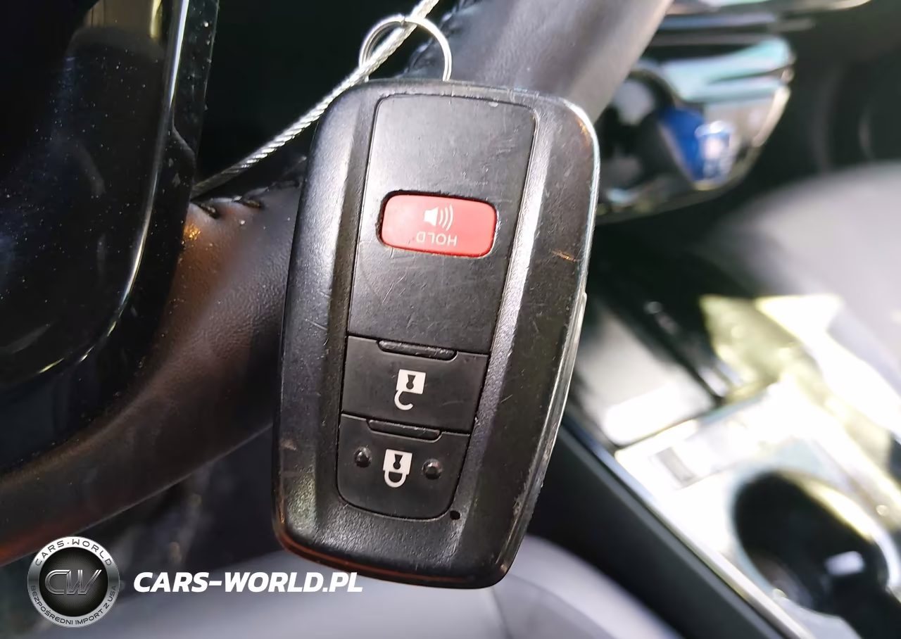 2022 Toyota Prius Nightshade Edition VIN:JTDKAMFU5N3166138 - 11