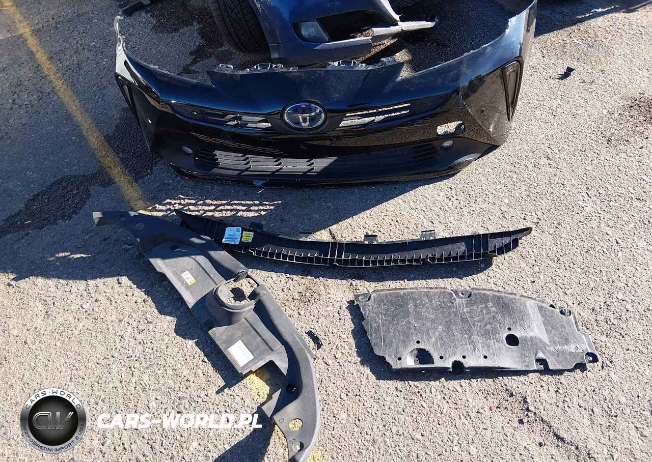 2022 Toyota Prius Nightshade Edition VIN:JTDKAMFU5N3166138 - 12