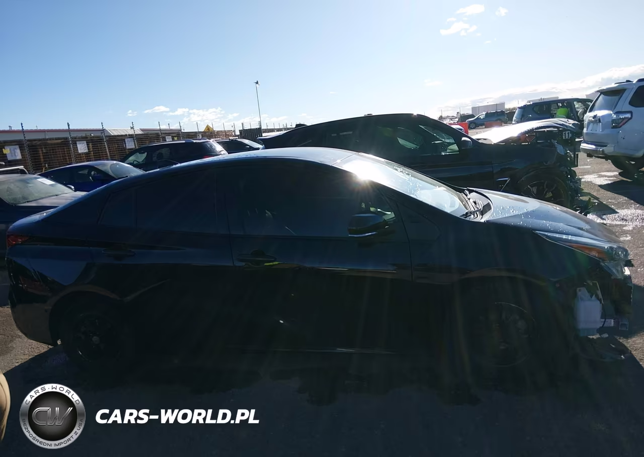 2022 Toyota Prius Nightshade Edition VIN:JTDKAMFU5N3166138 - 14