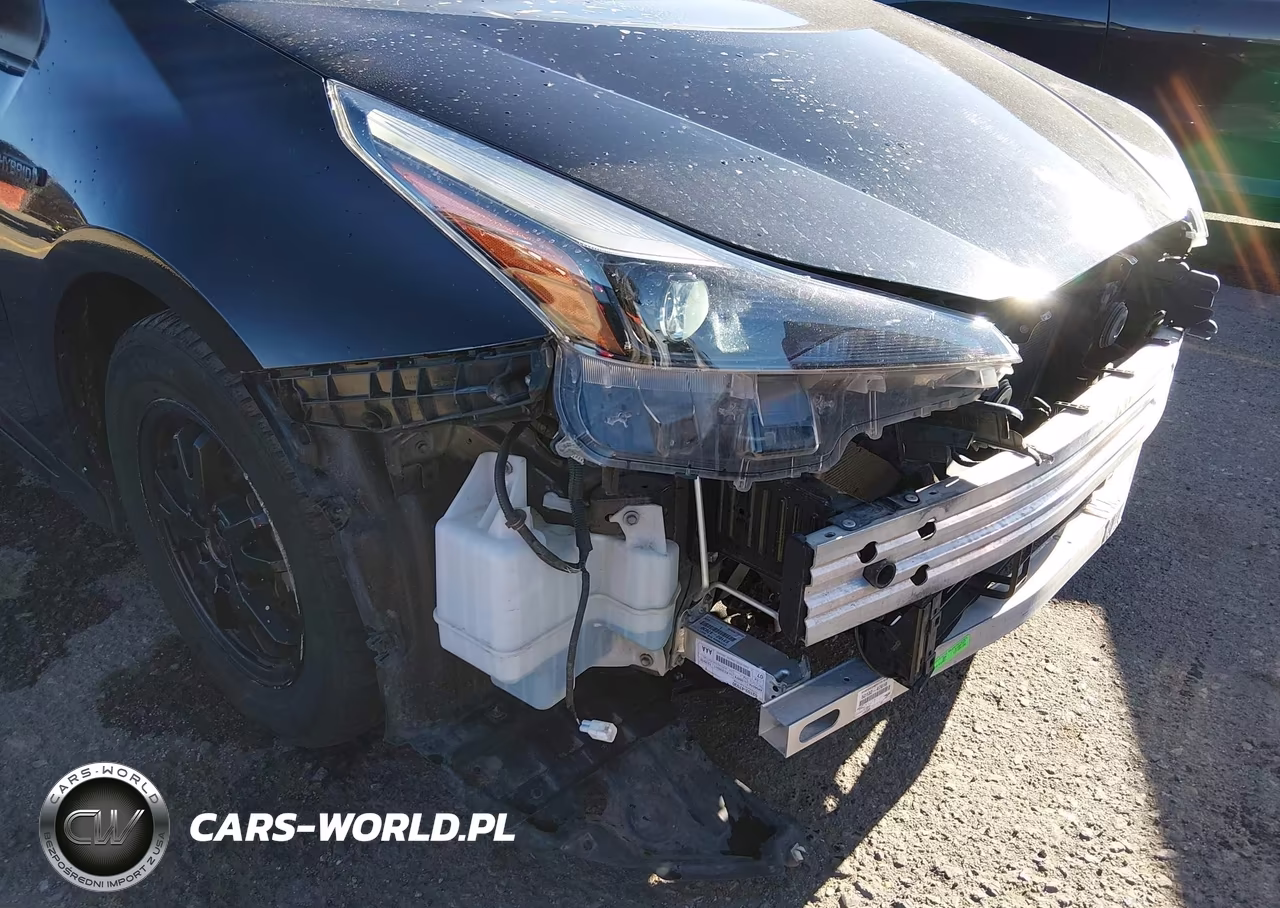 2022 Toyota Prius Nightshade Edition VIN:JTDKAMFU5N3166138 - 18